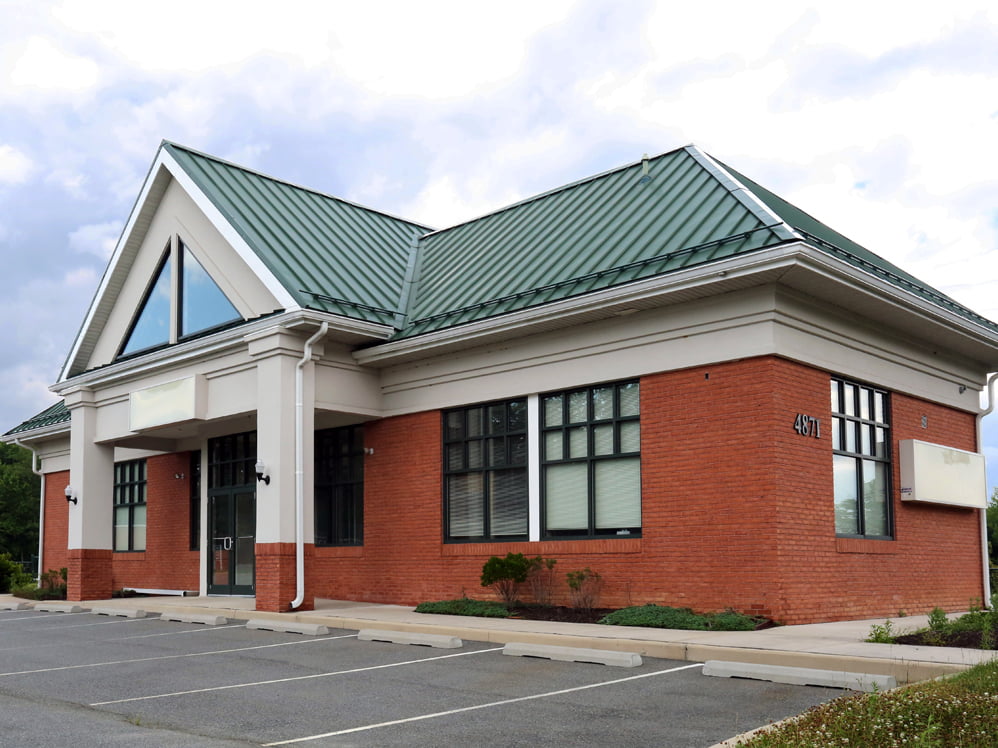 4871 Pulaski Highway MacKenzie Commercial Real Estate