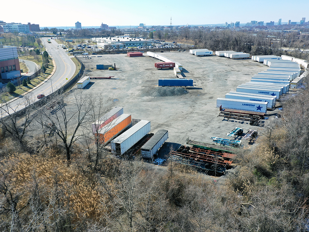 5600 E. Lombard Street MacKenzie Commercial Real Estate