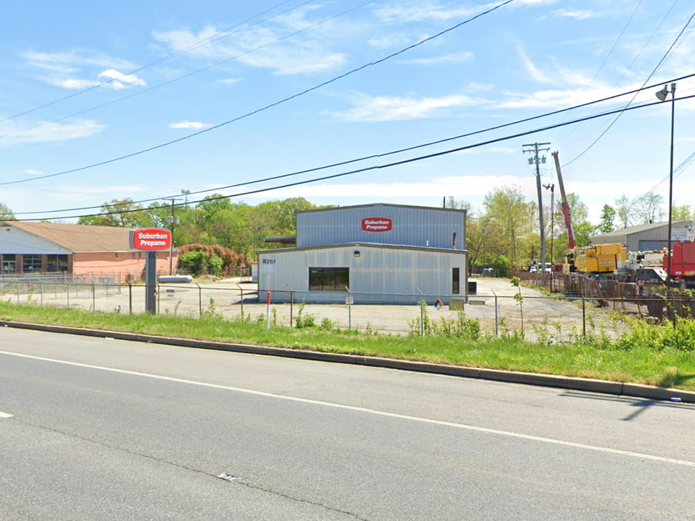 8351 Pulaski Highway MacKenzie Commercial Real Estate