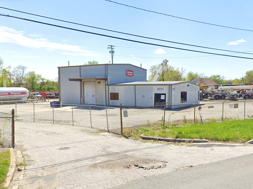 8351 Pulaski Highway MacKenzie Commercial Real Estate