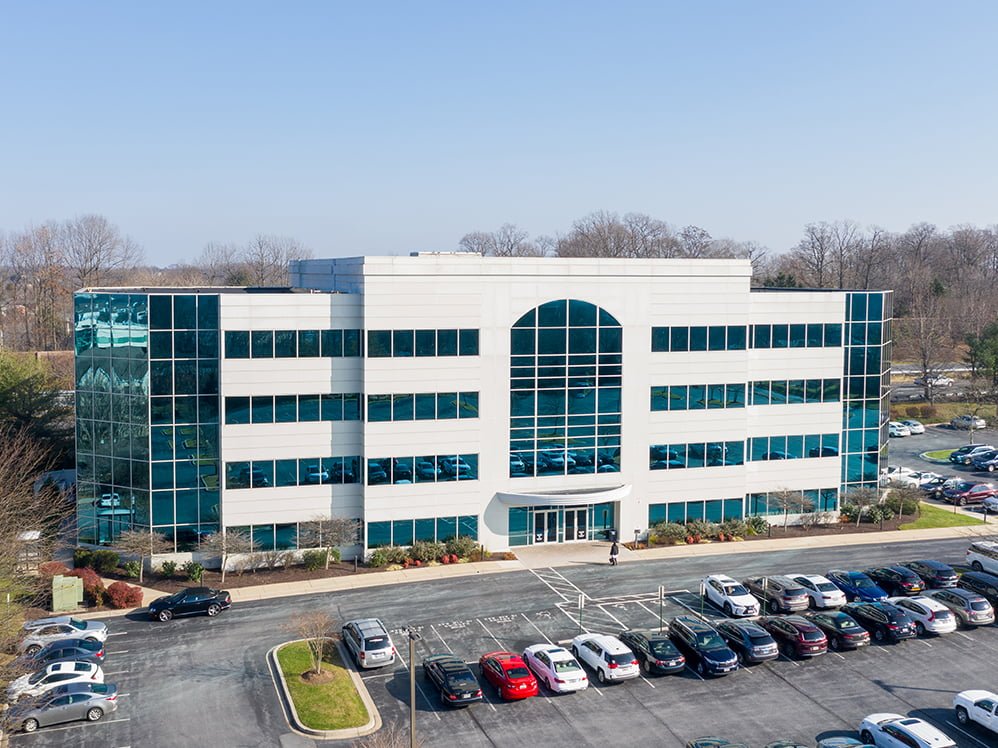 Columbia 100 Corporate Center MacKenzie Commercial Real Estate