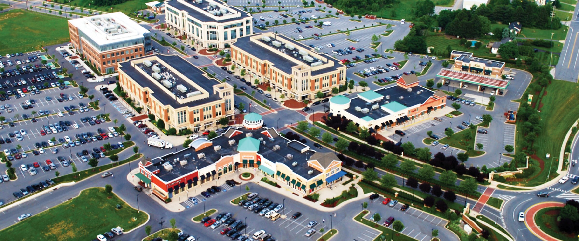 Maple Lawn Retail Continues to Thrive MacKenzie Commercial Real Estate