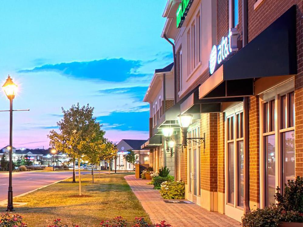 Waterside Village at Easton MacKenzie Commercial Real Estate