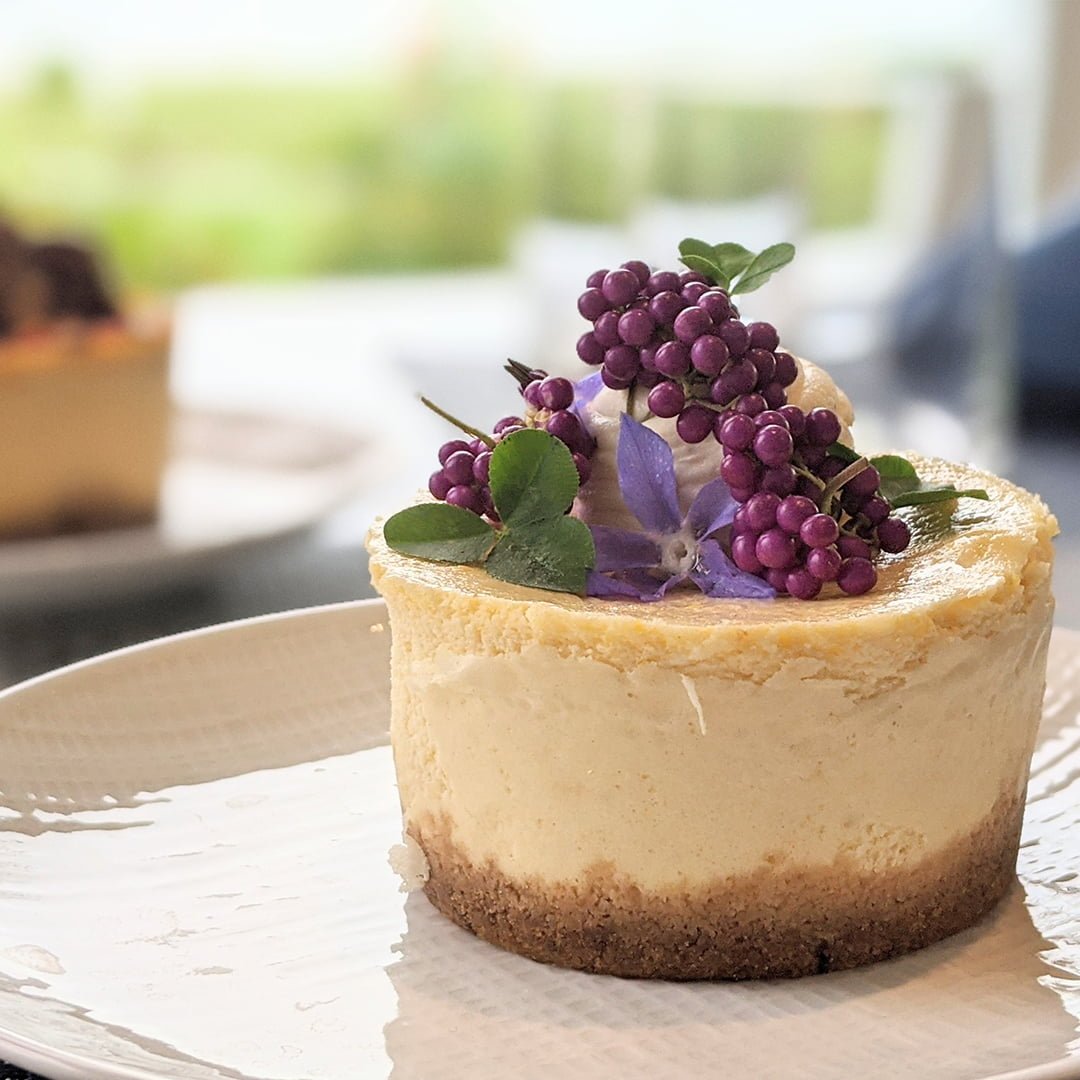 Josef’s of Easton Leases at Waterside Village